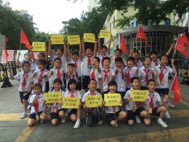 別開生面：安全兒歌記心間，安全行走我能行——小學部別開生面的安全實踐活動課受歡迎