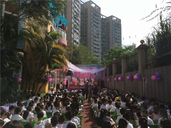 我們搭臺(tái)，家長(zhǎng)唱戲，孩子當(dāng)觀眾可好？