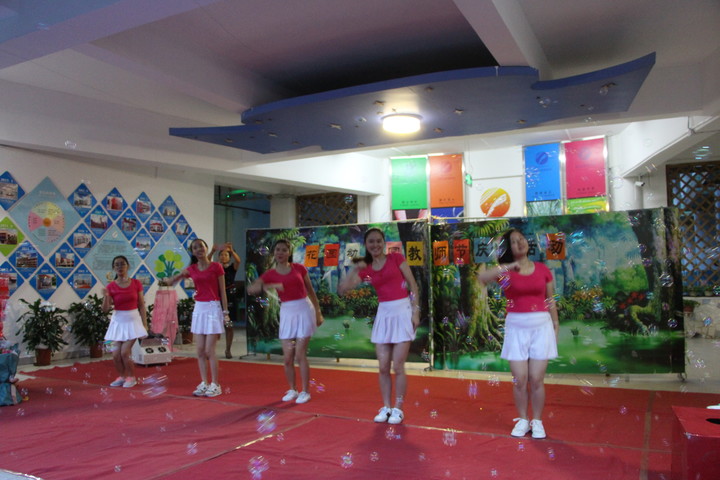 “美好教育，幸福幼教”——遠(yuǎn)恒佳花園幼兒園教師節(jié)慶祝活動