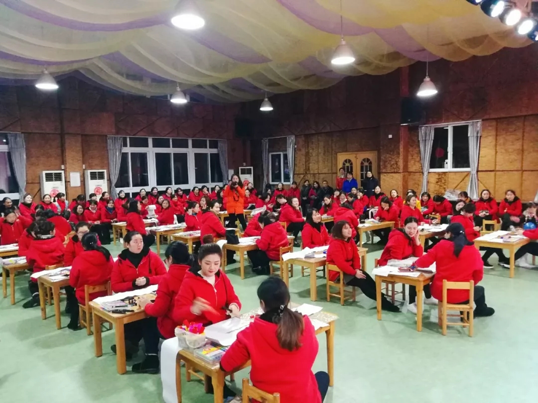 “迎新年，慶元旦”一一遠恒佳長壽片區幼兒園元旦工會聯歡活動